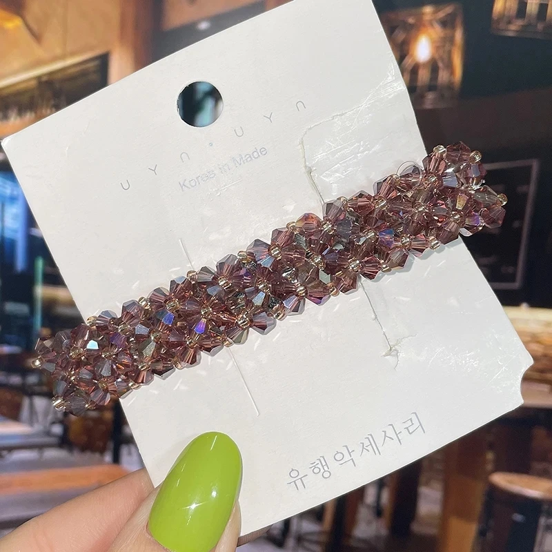 pince à cheveux allongée en crystal