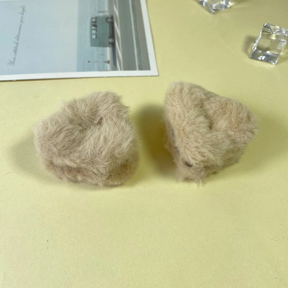 petite pince crabe oreilles de chat en peluche accessoire cheveux