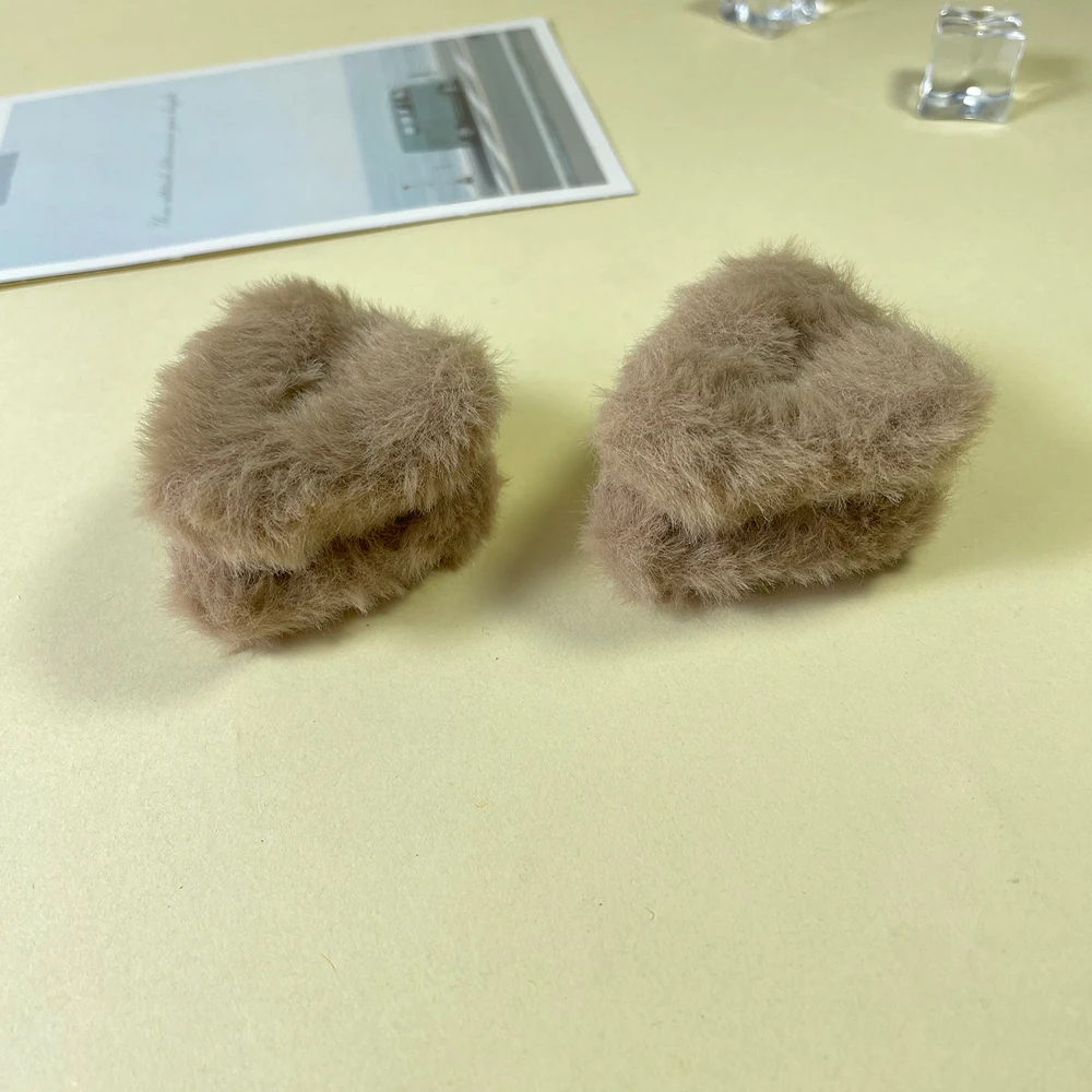 petite pince crabe oreilles de chat en peluche accessoire cheveux