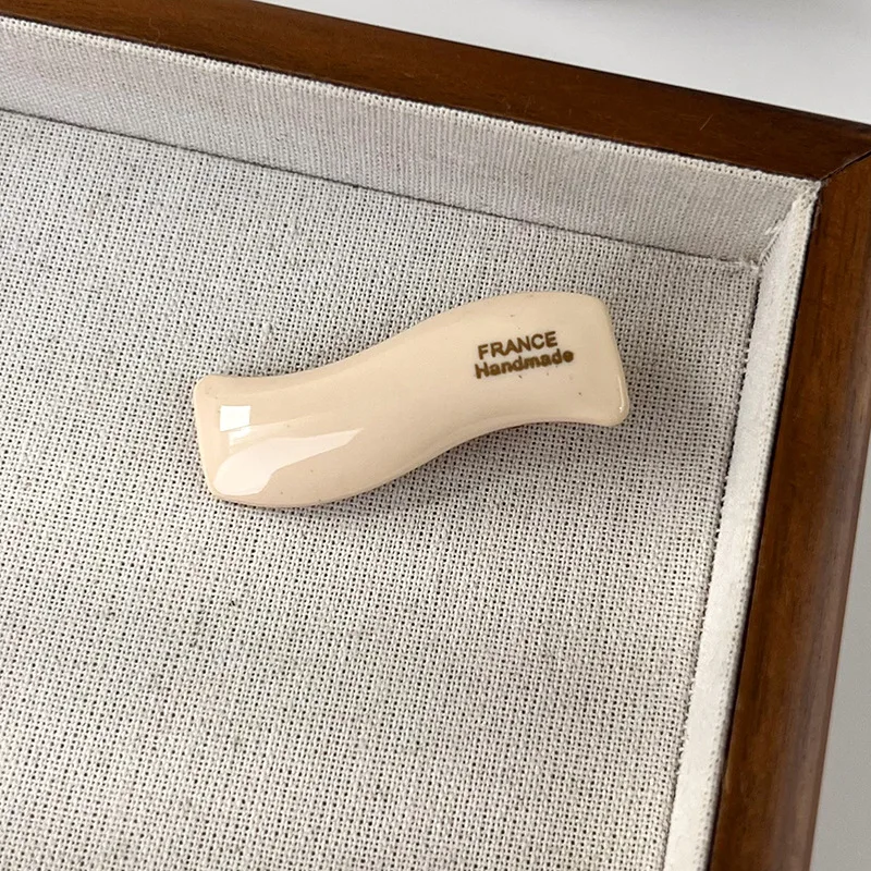 barrette cheveux en acétate ondulée pince écaille de tortue rétro