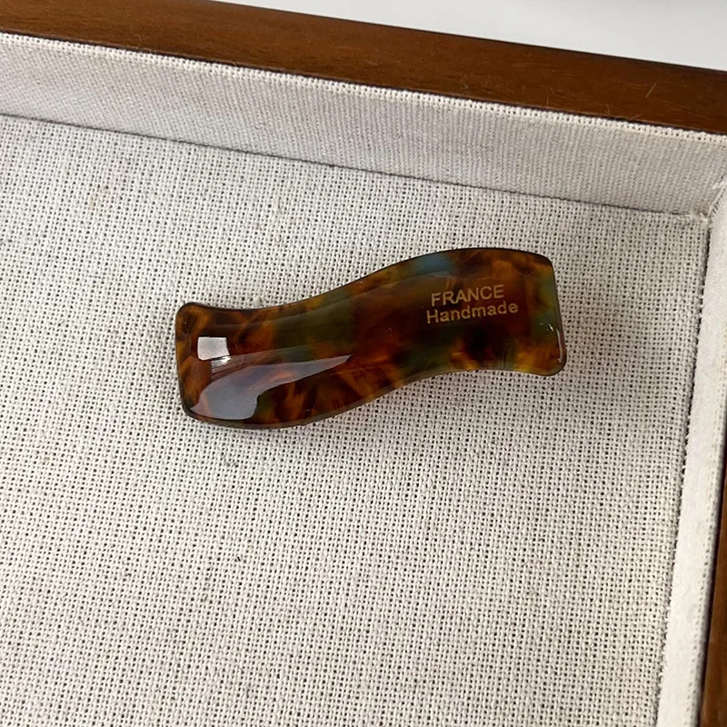barrette cheveux en acétate ondulée pince écaille de tortue rétro