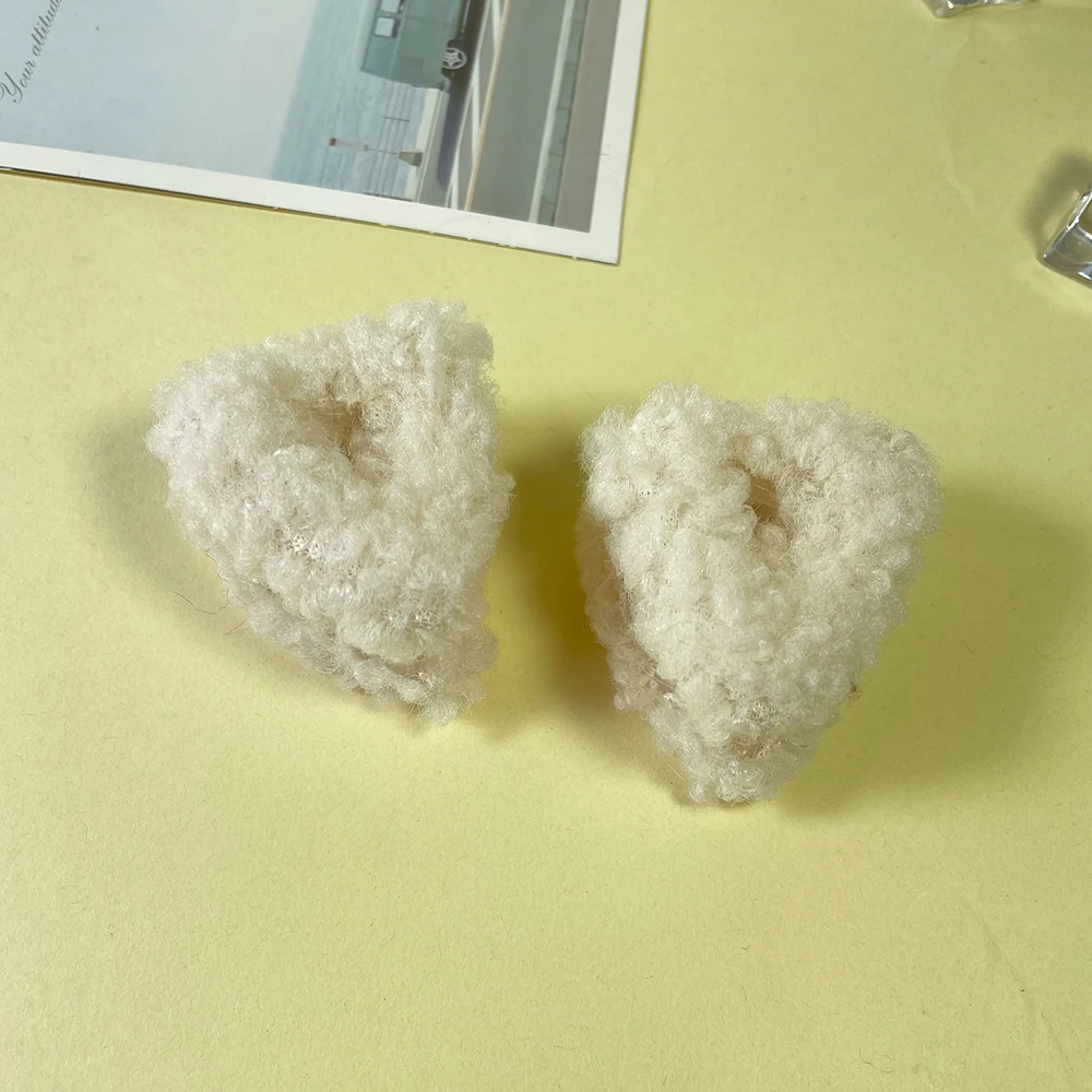 petite pince crabe oreilles de chat en peluche accessoire cheveux