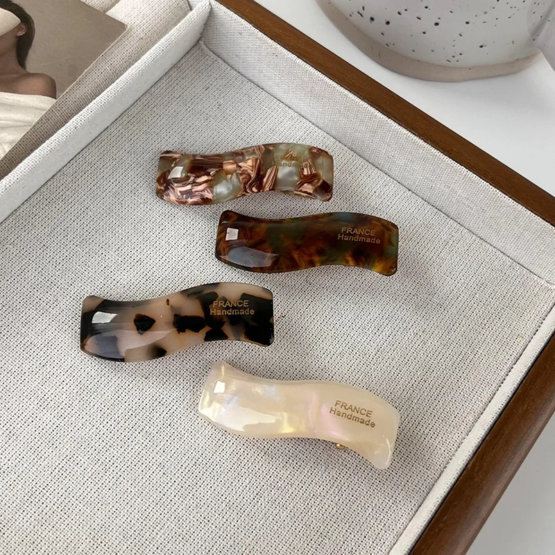 barrette cheveux en acétate ondulée pince écaille de tortue rétro