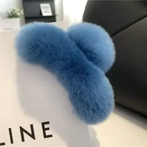 pince crabe en fausse fourrure peluche accessoire cheveux femme