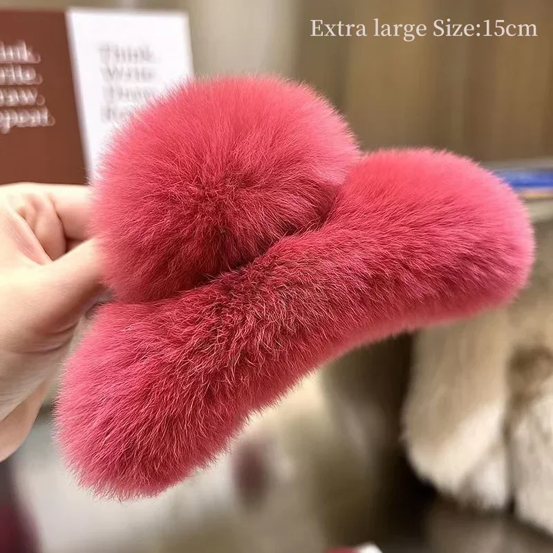 pince crabe en fausse fourrure peluche accessoire cheveux femme