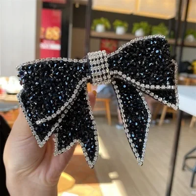 pince crabe cheveux nœud en strass barrette métal scintillante