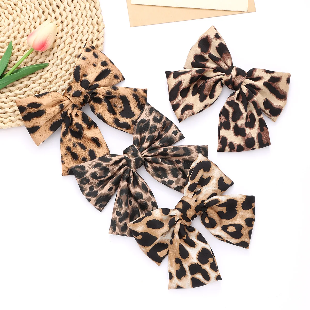 barrette cheveux nœud léopard en tissu pince à ressort tendance
